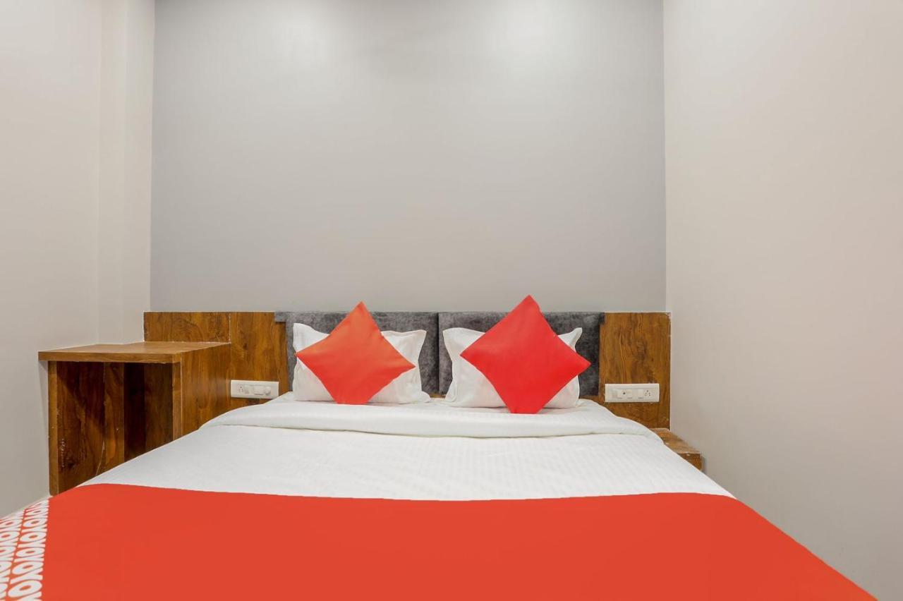 Hotel Shankar Удджайн Экстерьер фото